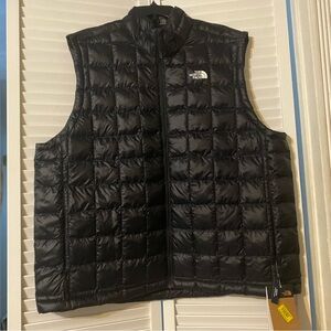 Men’s Thermoball Quilted Eco Vest
